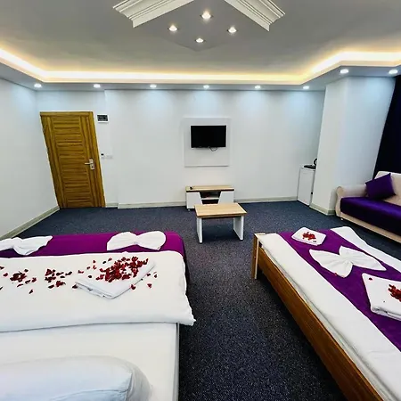 Aparthotel Lahza Apart *